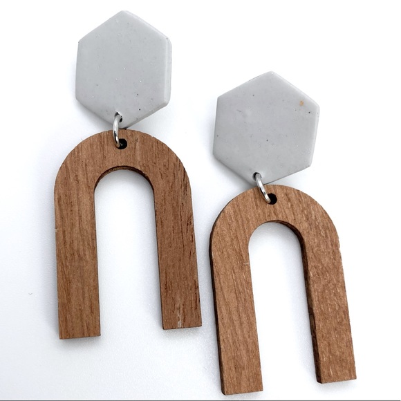 🆕Handmade Clay & Wood Earrings - Picture 1 of 6